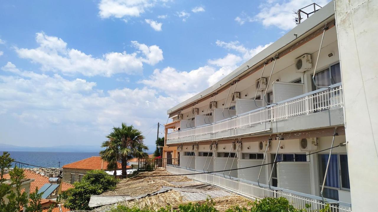 Poulea Rooms Kalamata Exterior foto
